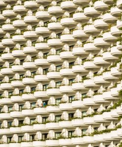 Få hjälp med ditt takarbete på kort tid