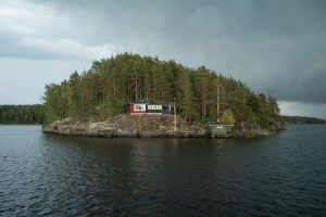 Tvist som faller inom fastighetsrätt? Anlita advokat!